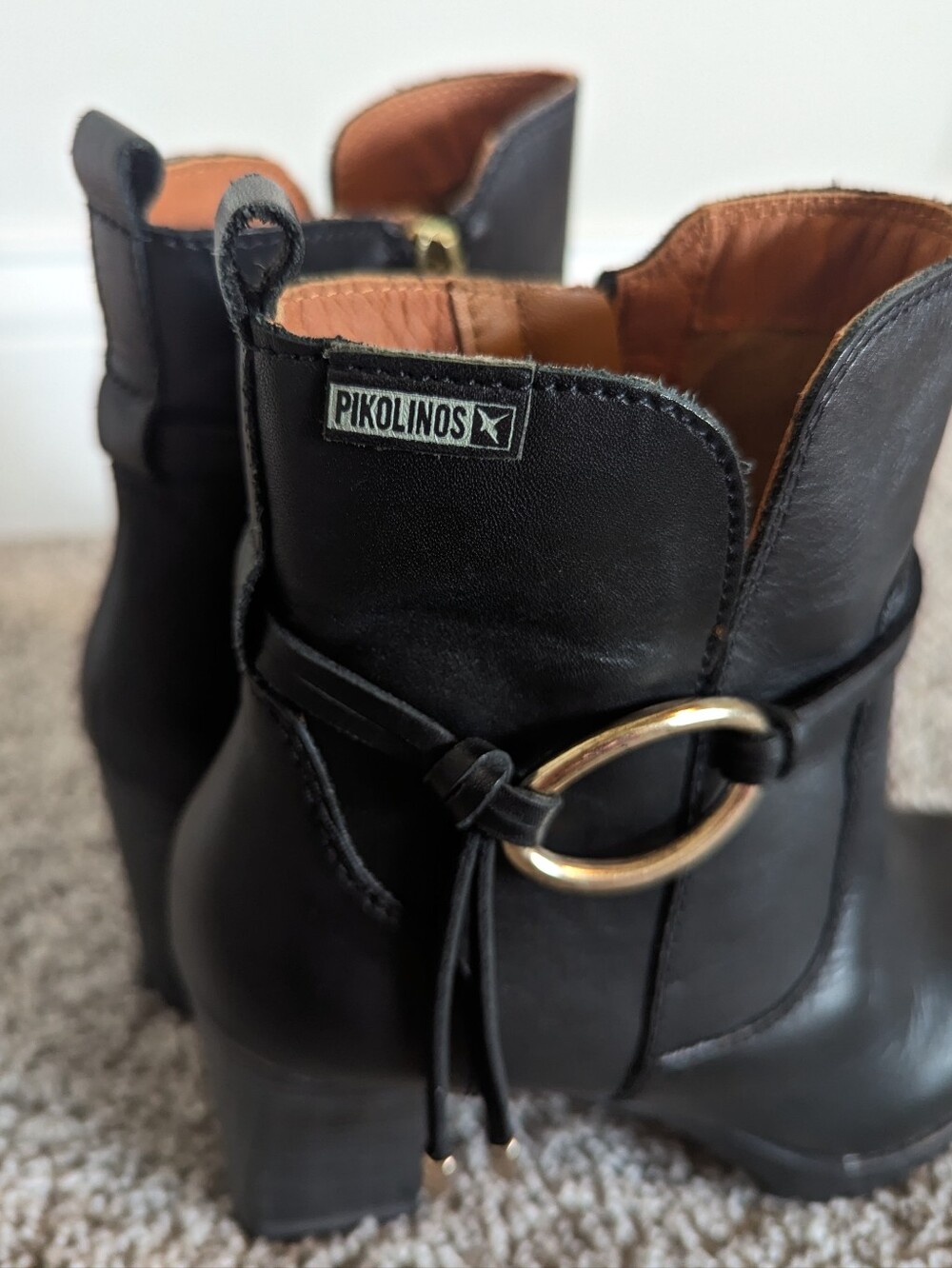 Pikolinos Connelly Heeled Ankle Boot with Tassel - Black sz 38 - Picture 5 of 8